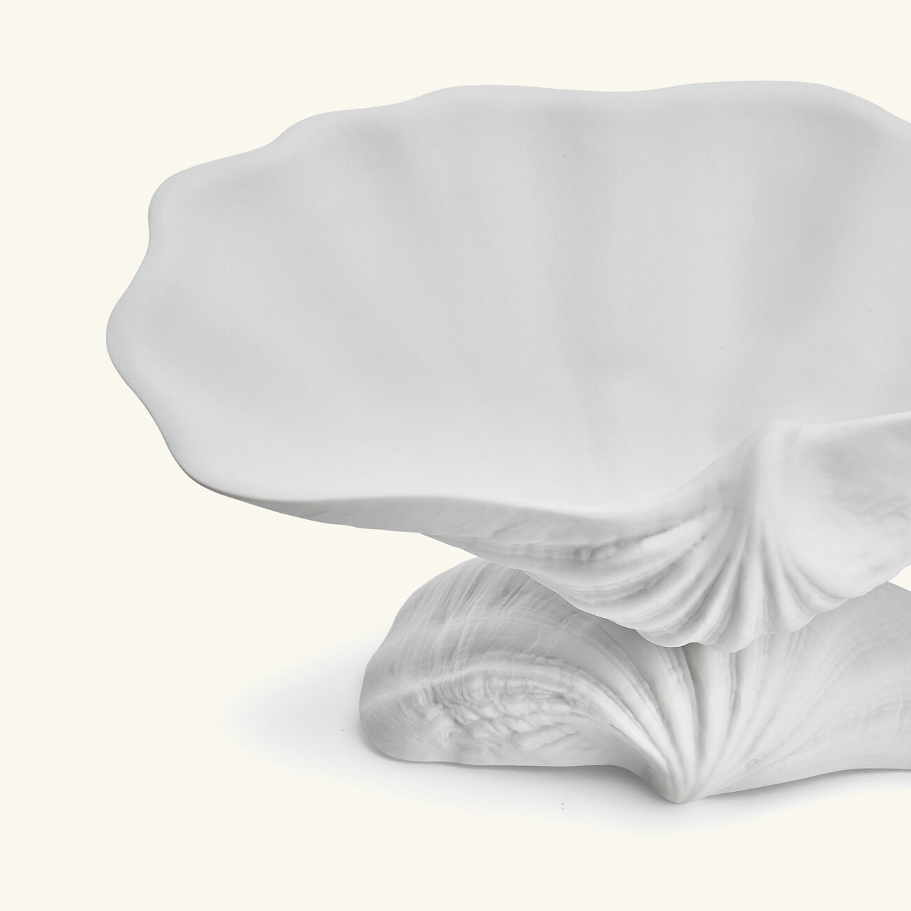 Neptune Centerpiece Large White l objet neptune centerpiece large white