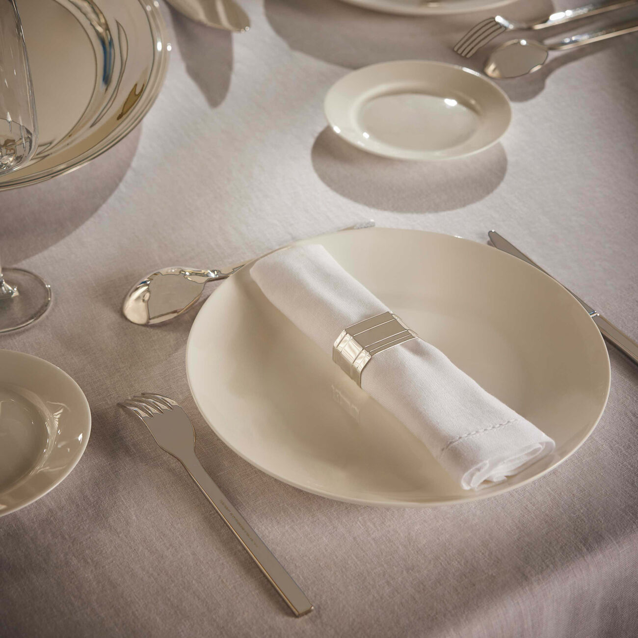 christofle hyacinthe napkin ring silver plated