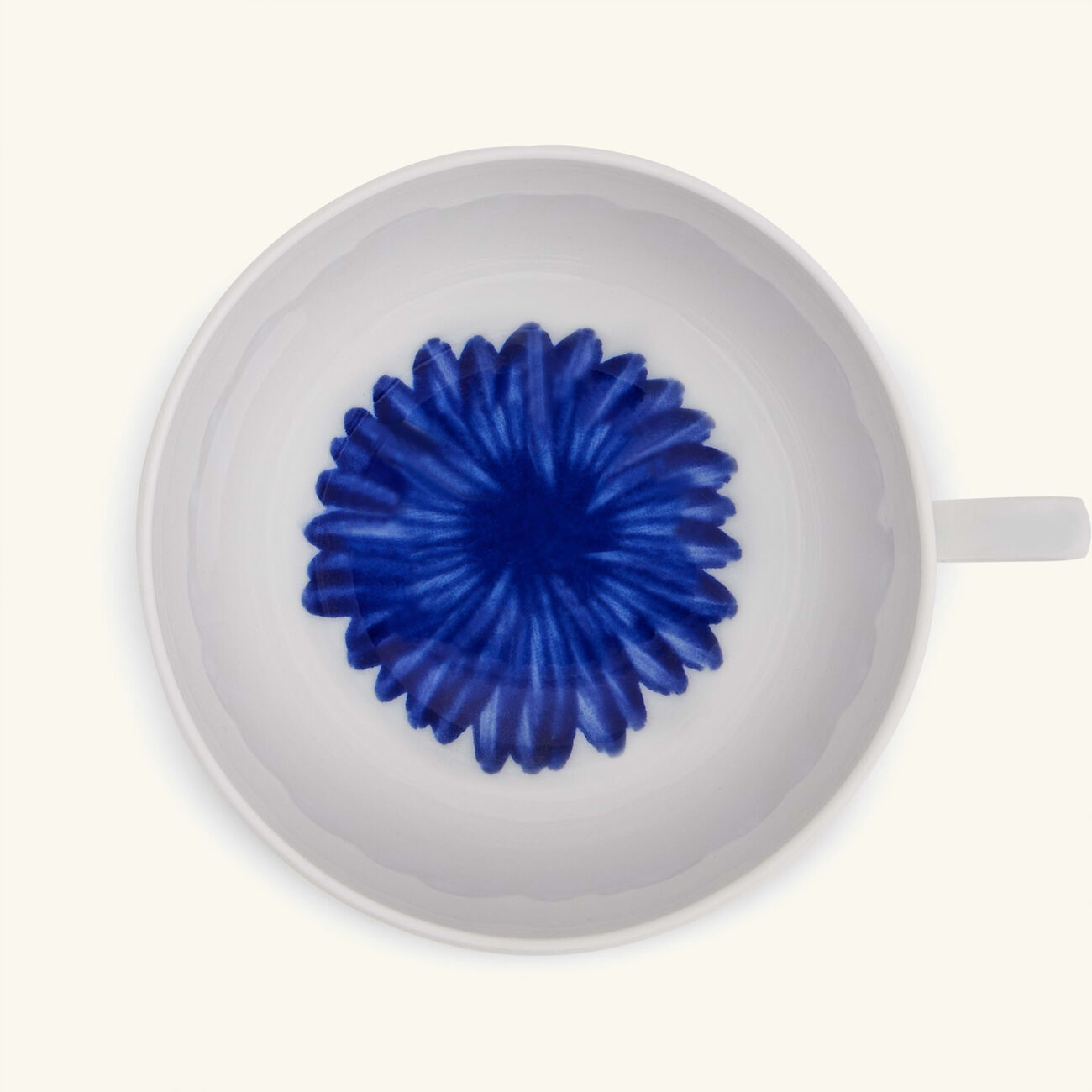 برناردو فنجان إن بلوم مع صحنه أزرق