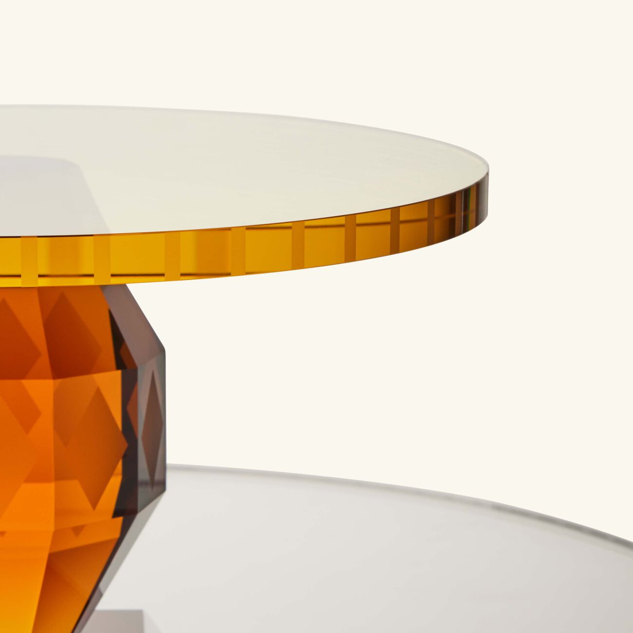 ريفليكشنز كوبنهاغن قاعدة الكيك ديزي