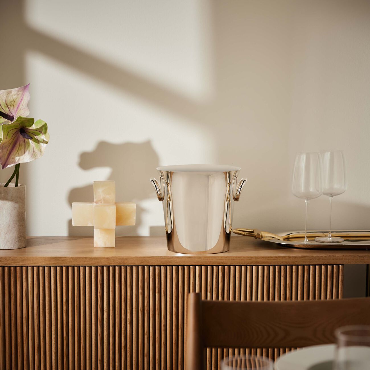 كريستوفل دلو تبرايد المشروب فيرتيجو باللون الفضي