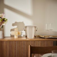 كريستوفل دلو تبرايد المشروب فيرتيجو باللون الفضي