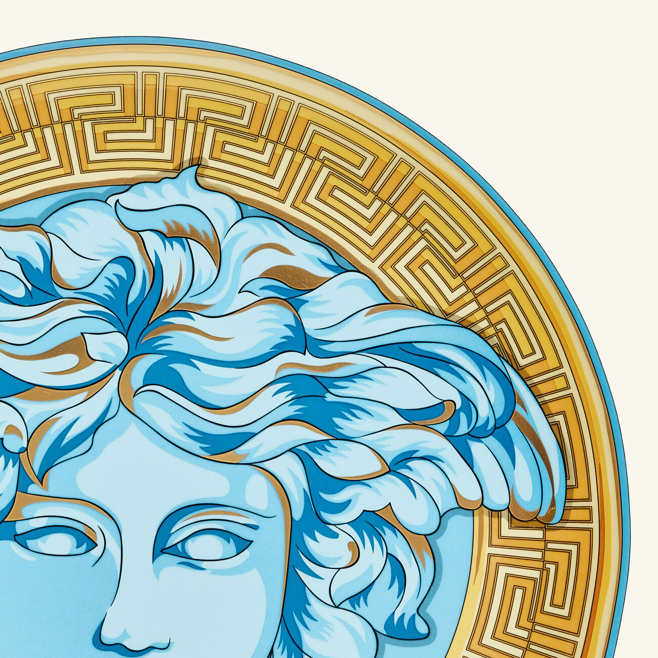 Medusa Amplified Blue Coin Charger Plate Round Blue 33cm versace medusa amplified blue coin charger plate round blue 33cm