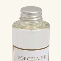 برناردو زجاجة بورلسينية لإعادة ملء موزع العطر مع أعواد من الروطان