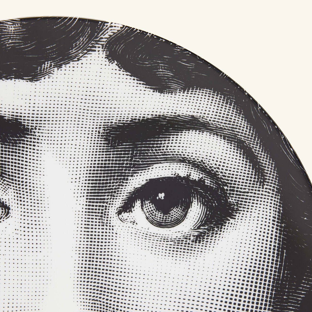 فورناسيتي طبق تزيين الجدار تيما إي فاريازيوني 137 باللون الأصفر