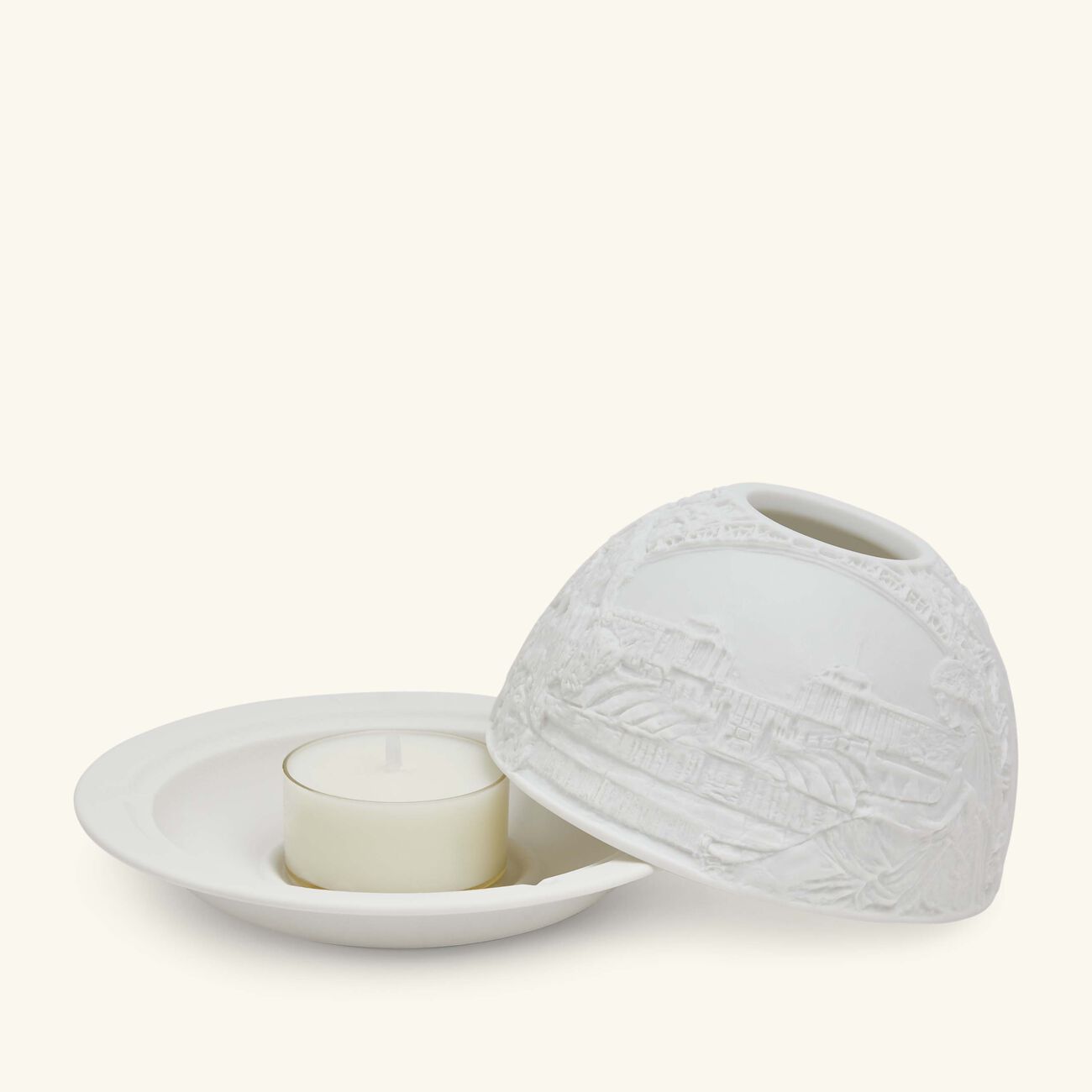 برناردو مصباح ليثوفاني إيفل تاور