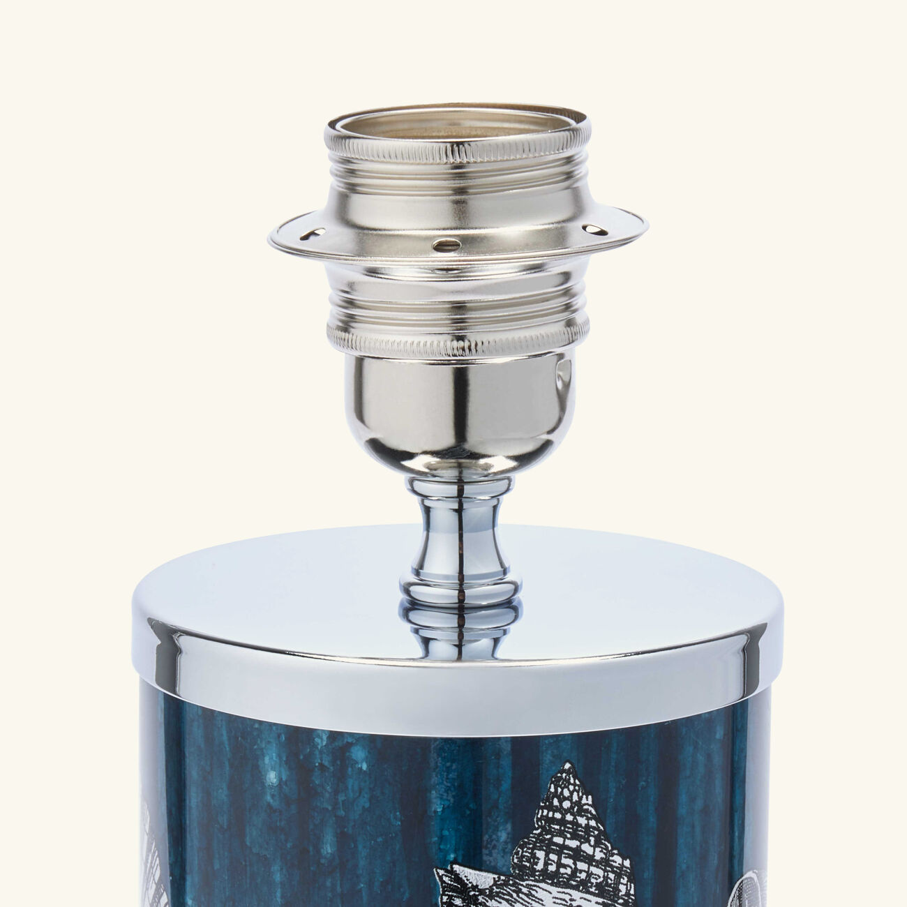fornasetti giro di conchiglie lamp base