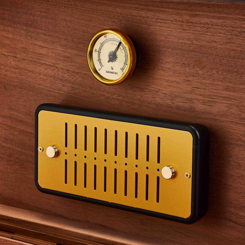 صندوق حفظ السيجار سانتياجو هوميدور صغير بني جيوبانيارا صندوق حفظ السيجار سانتياجو هوميدور صغير بني