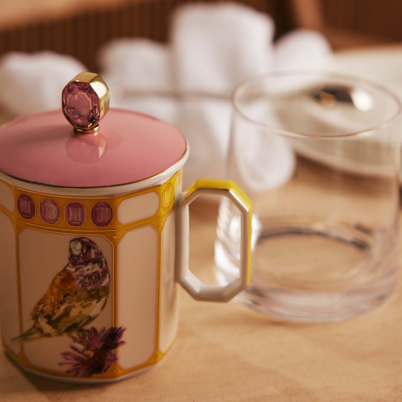 Idyllia Mug with Lid Finch Pink rosenthal idyllia mug with lid finch pink
