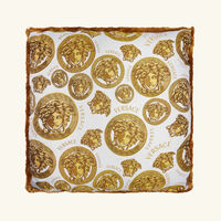 فيرساتشي وسادة ميدوزا جالا القابلة للاستخدام على الوجهين