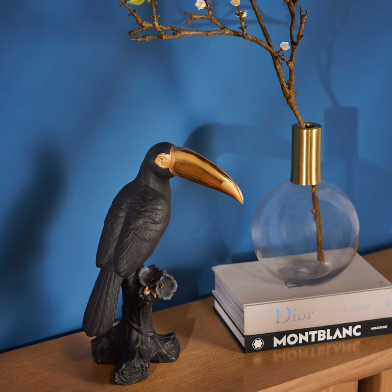 lladro toucan sculpture medium black limited edition