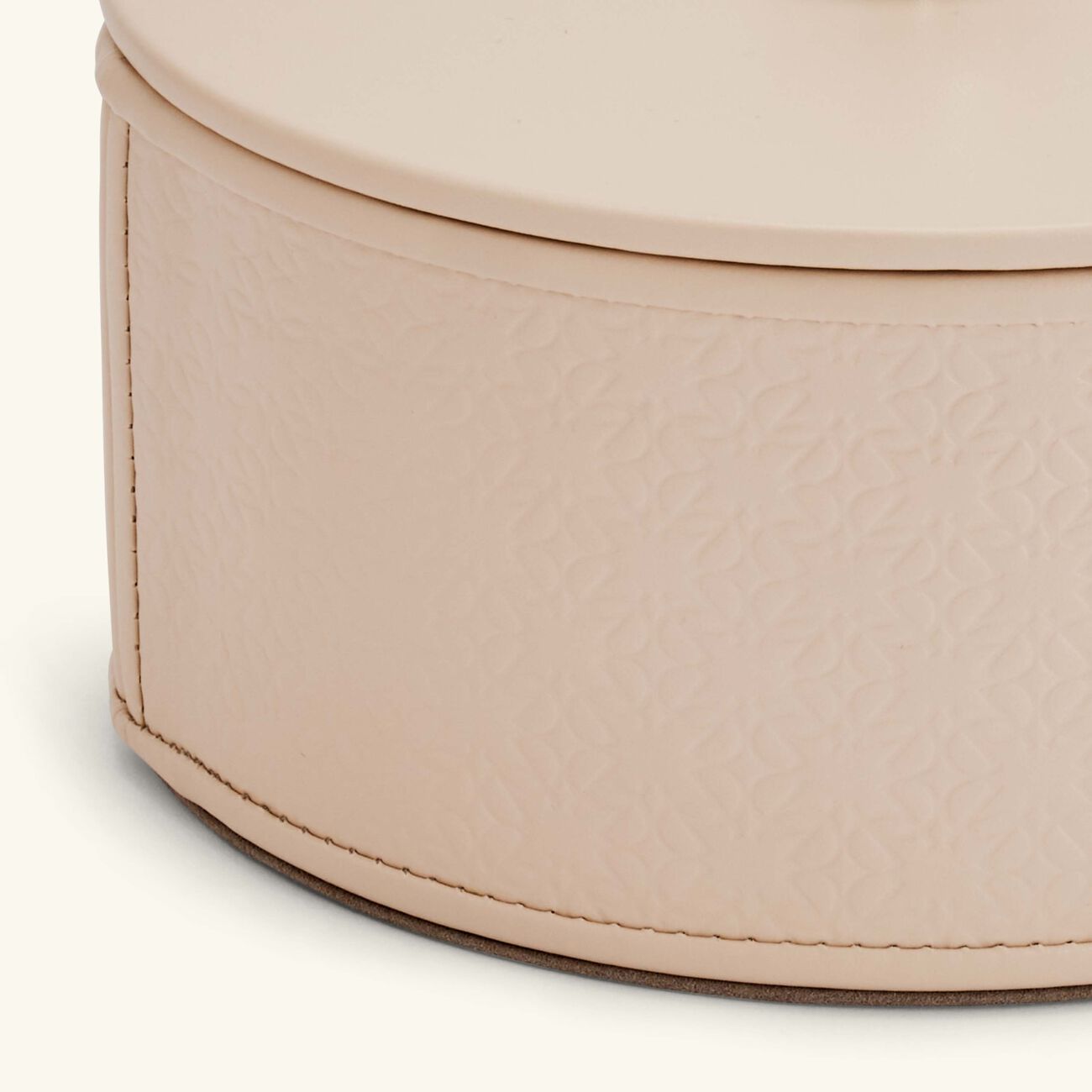 Elie Saab Trinket Box Round Medium Torrone Beige giobagnara elie saab trinket box round medium torrone beige