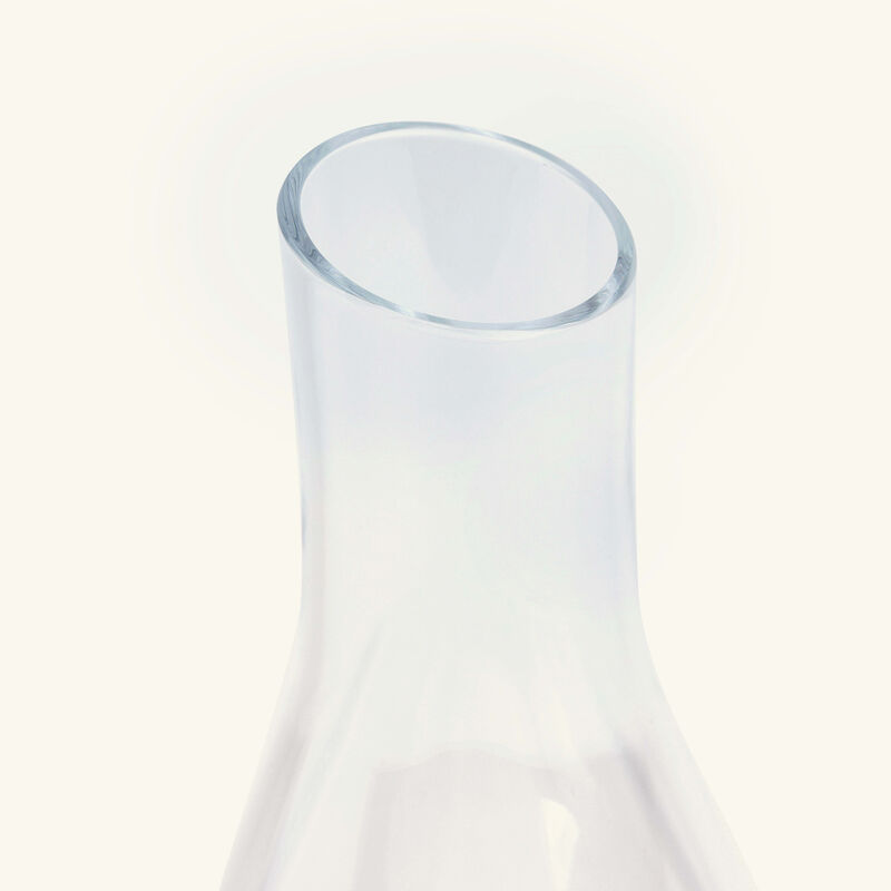chateau baccarat decanter clear