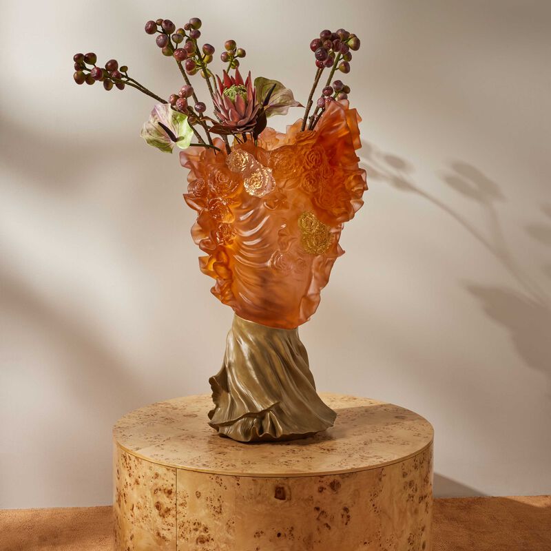 دوم مزهرية روز رويال برستيج الفاخرة كبيرة جدًا برتقالية بإصدار محدود