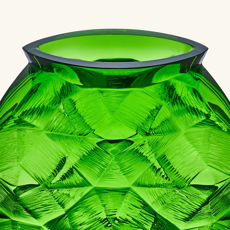Tortue Vase Medium Green lalique tortue vase medium green