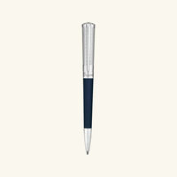 قلم الحبر الجاف (بولبوينت) ليبرتي مطلي باللون الأزرق s t dupont paris is renowned for luxury lighters collectible pens perfumes and premium accessories founded in 1872 s t dupont blends innovation with timeless elegance featuring the iconic diamond head pattern and exceptional french craftsmanship in every handcrafted piece قلم الحبر الجاف بولبوينت ليبرتي مطلي باللون الأزرق