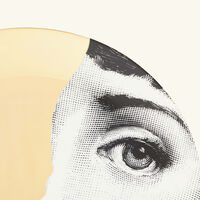 فورناسيتي طبق تزيين الجدار تيما إي فاريازيوني 10 باللون الذهبي