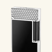ولّاعة لين 2 مطلية باللون الأسود مع بالاديوم s t dupont paris is renowned for luxury lighters collectible pens perfumes and premium accessories founded in 1872 s t dupont blends innovation with timeless elegance featuring the iconic diamond head pattern and exceptional french craftsmanship in every handcrafted piece ولّاعة لين 2 مطلية باللون الأسود مع بالاديوم