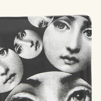 فورناسيتي منفضة سجائر تيما إي فاريازيوني 242 مستطيلة صغيرة رمادية