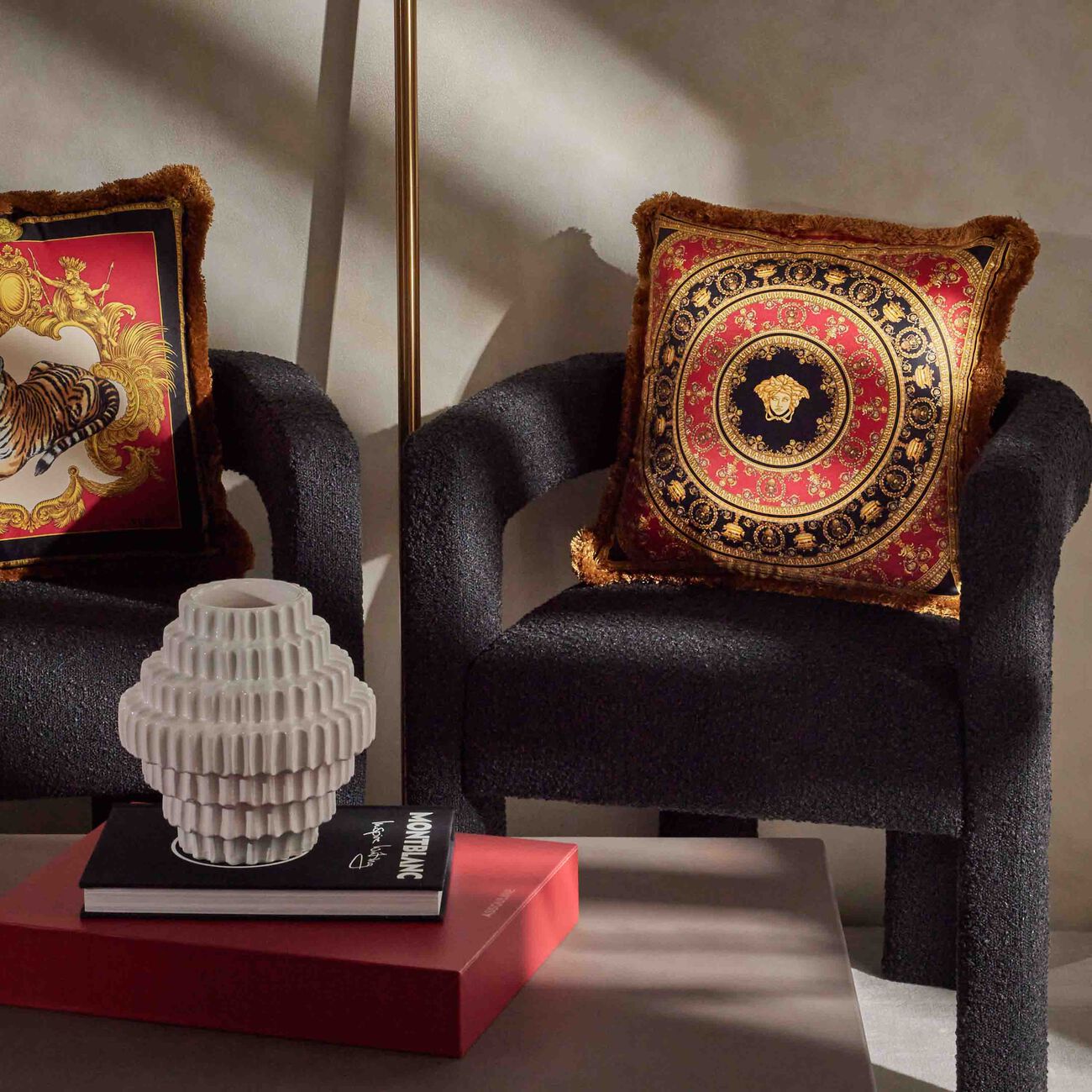 فيرساتشي وسادة آي لاف باروك