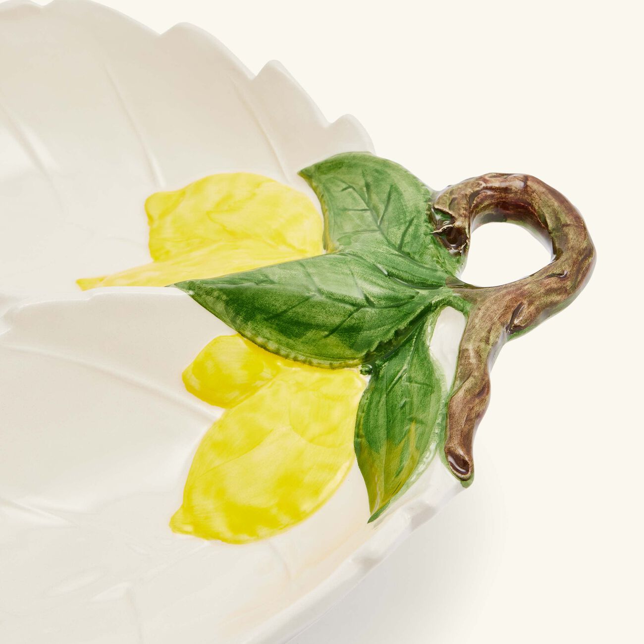 les ottomans lemon leaf serving bowl white