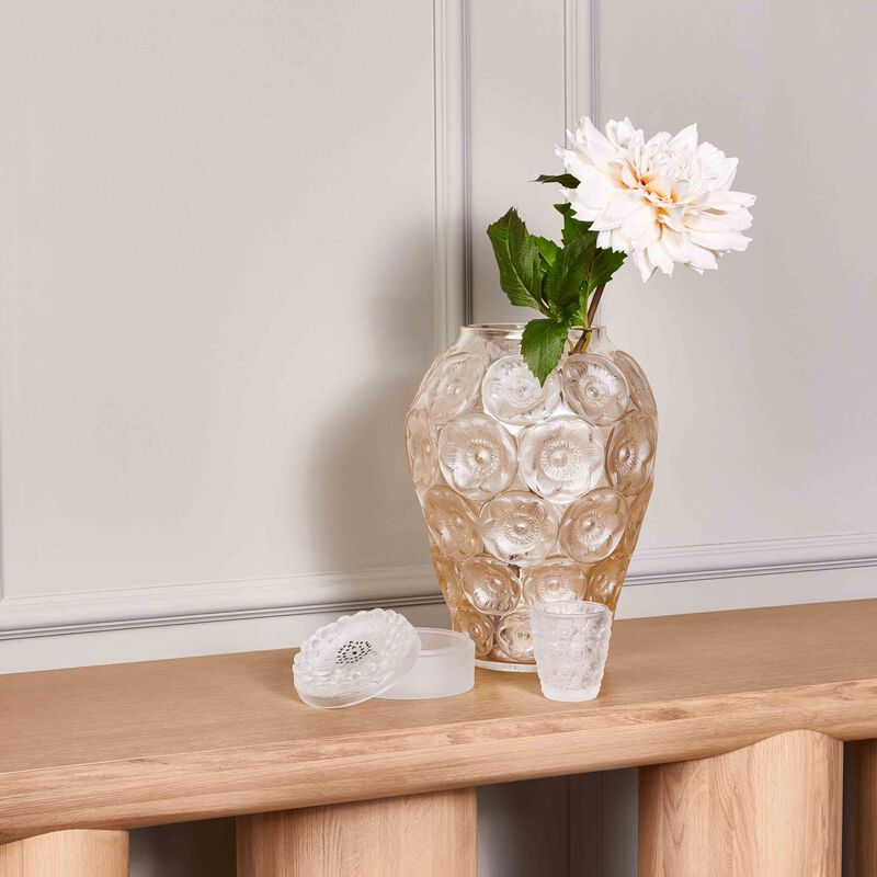 lalique dahlia no  2 box white