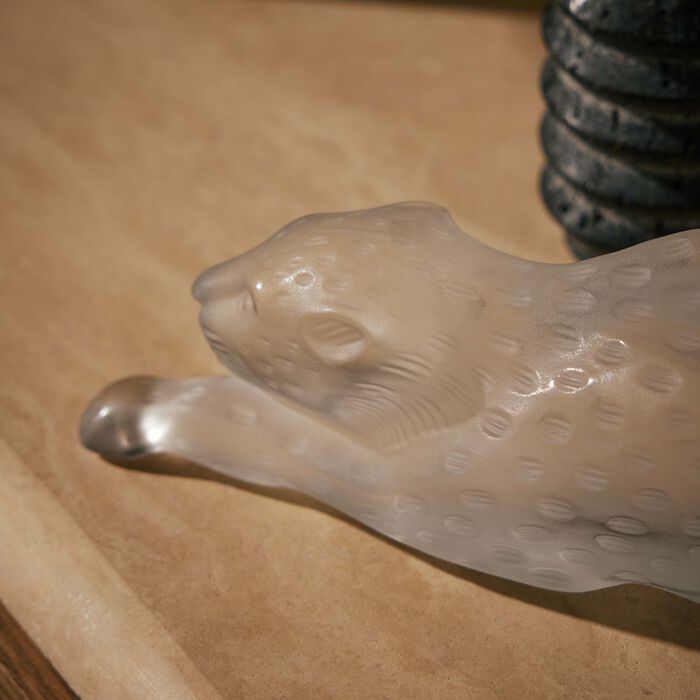 lalique zeila panther sculpture medium clear