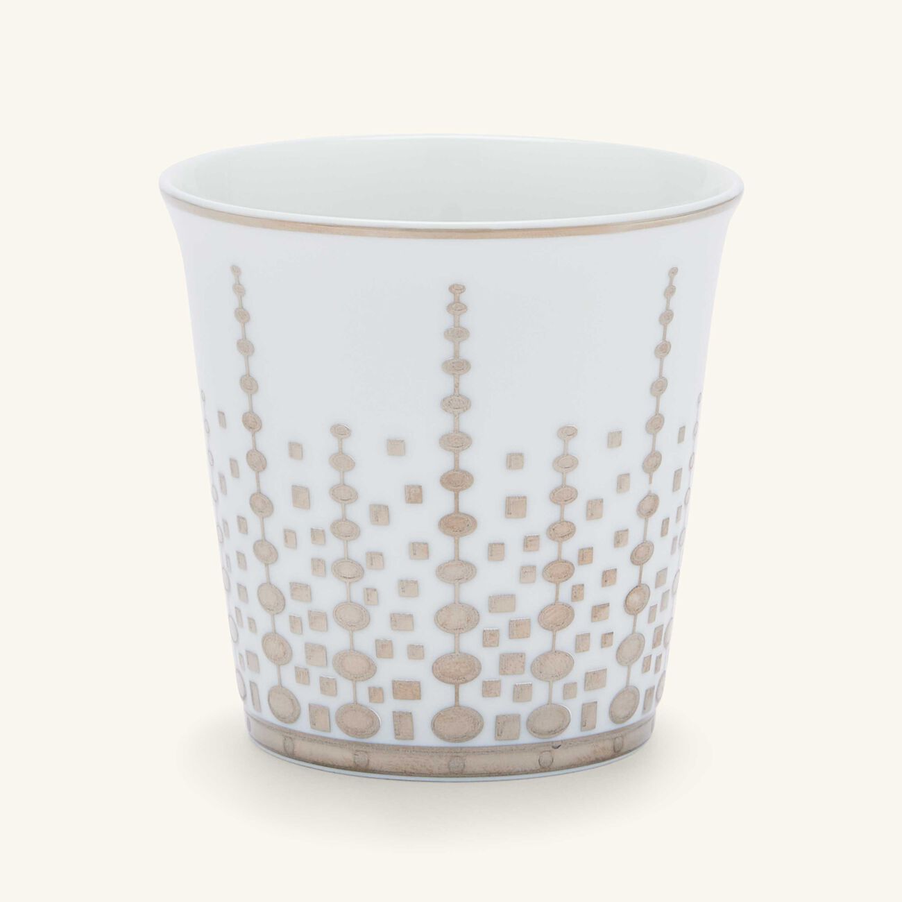 برناردو كاس أور آزور مع شمعة