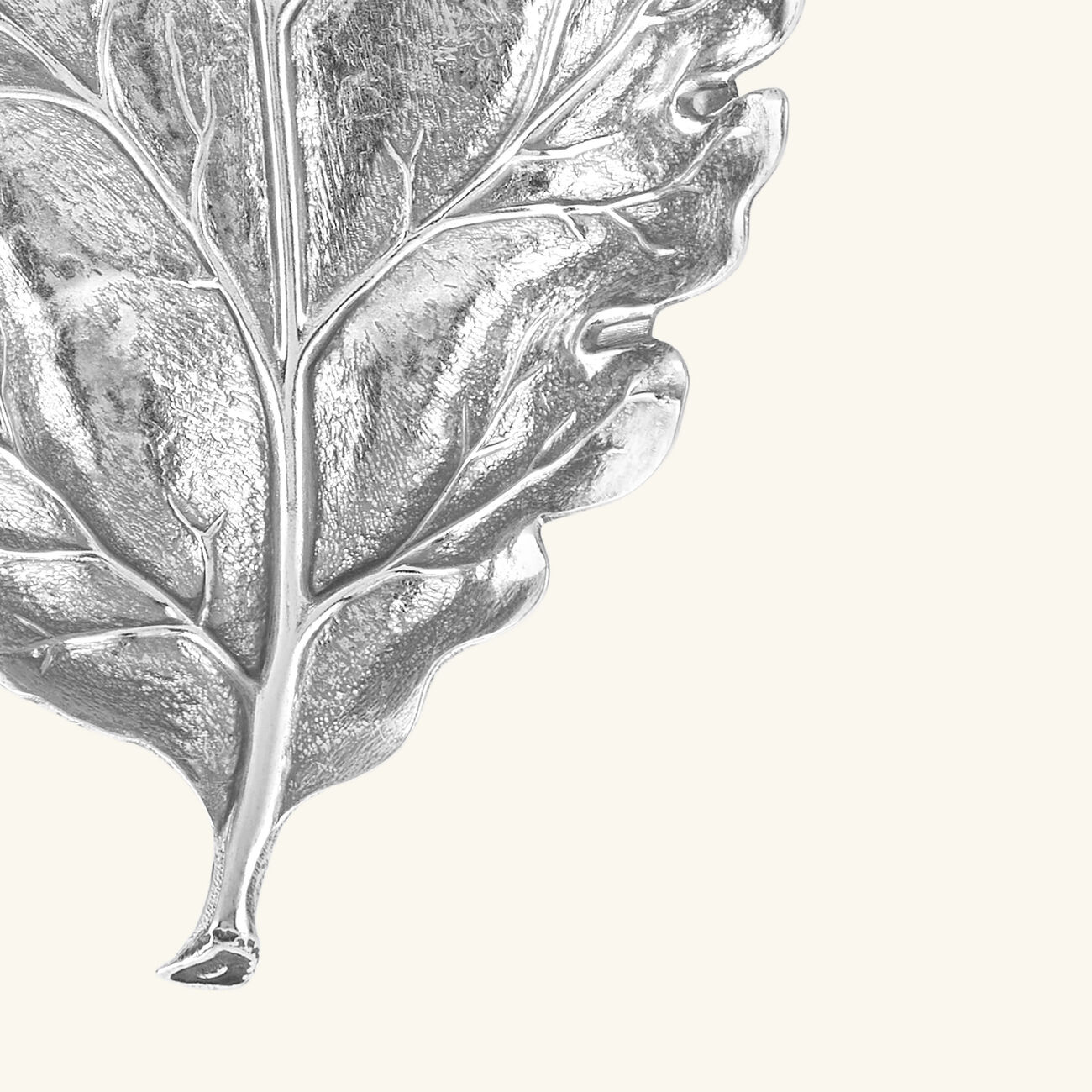 Oak Leaf Bowl Small buccellati oak leaf bowl small