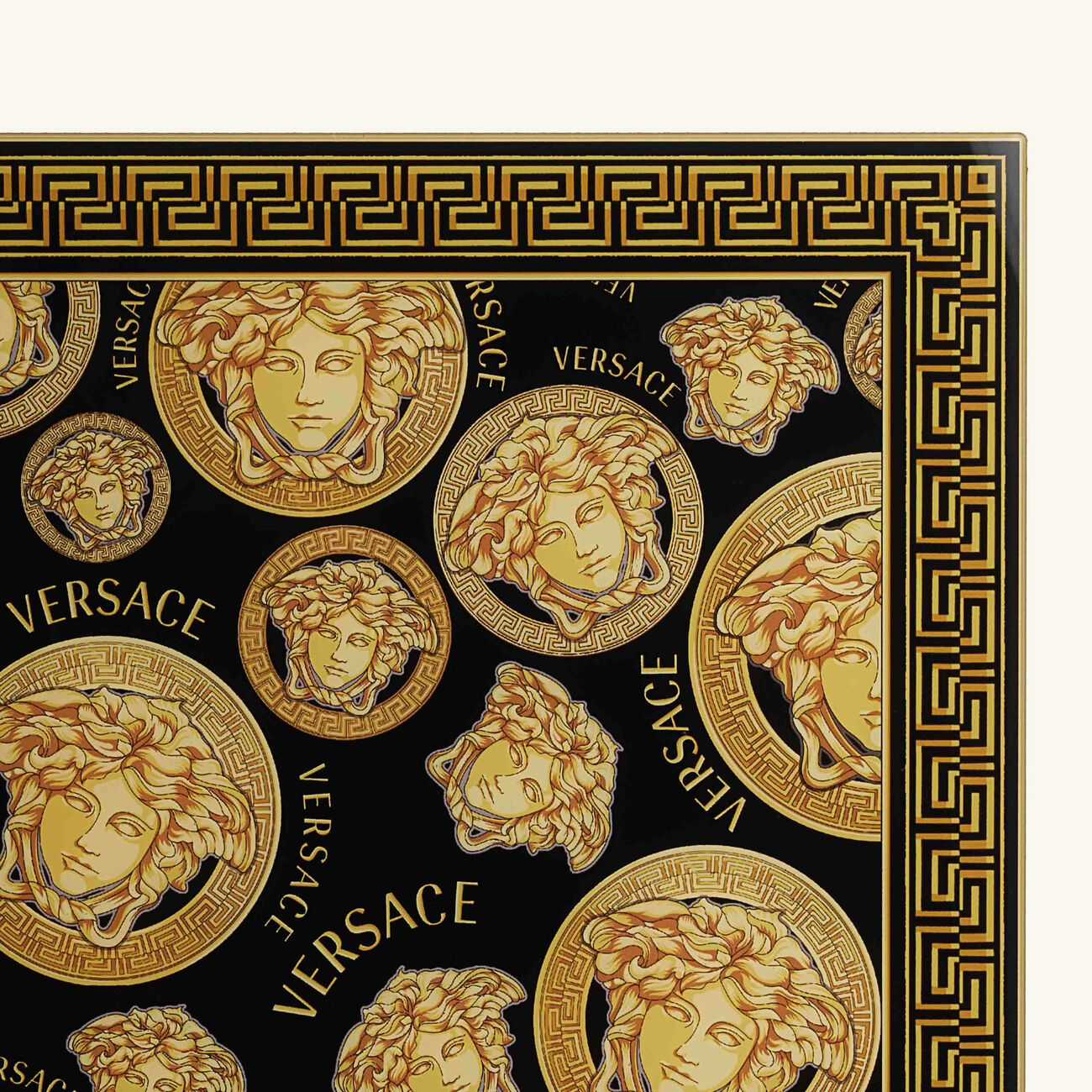 versace medusa amplified placemat black set of 2