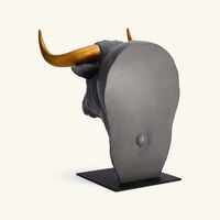 لادرو منحوتة الثور كبيرة سوداء