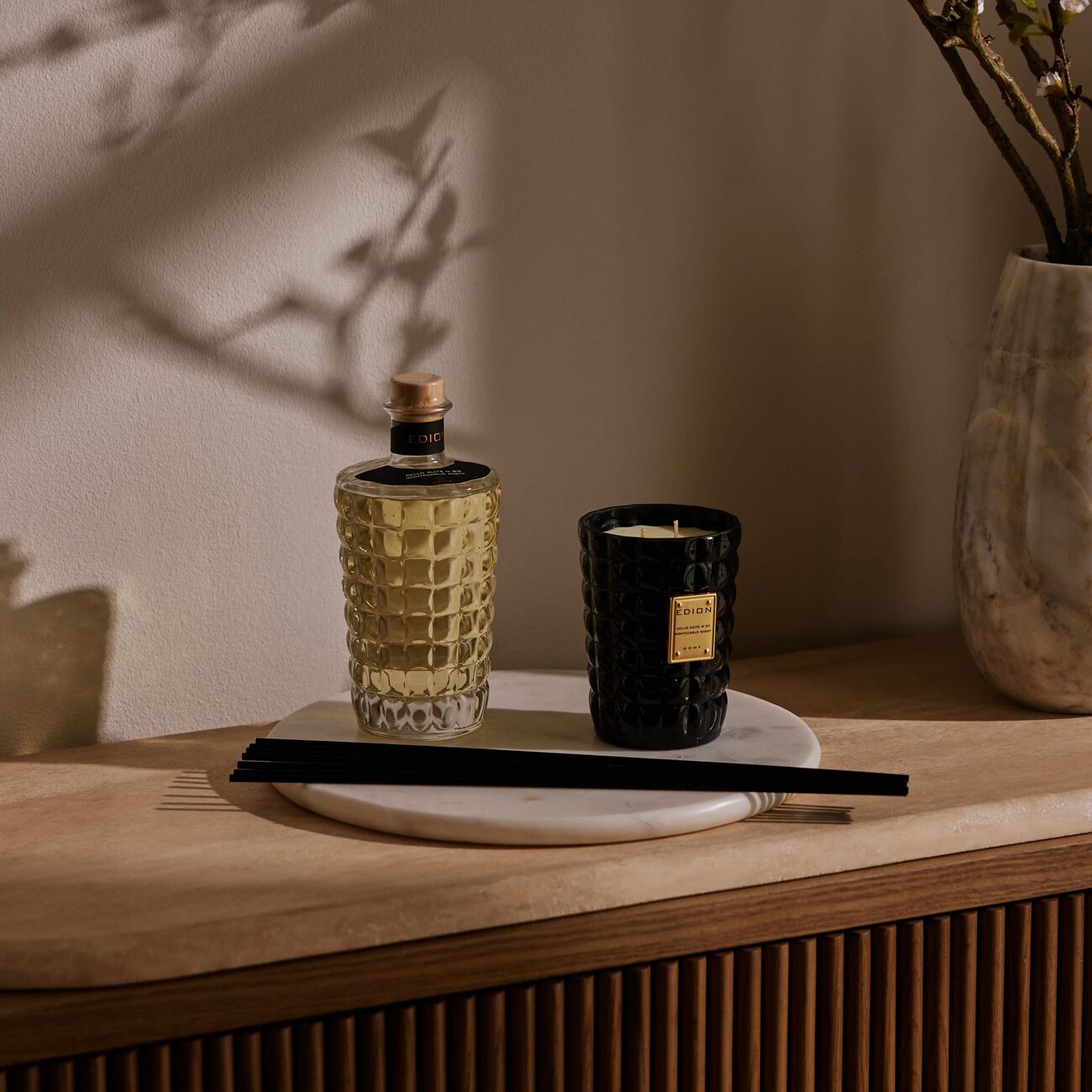 edion cello suite no 29 montecarlo night nero candle   diffuser set