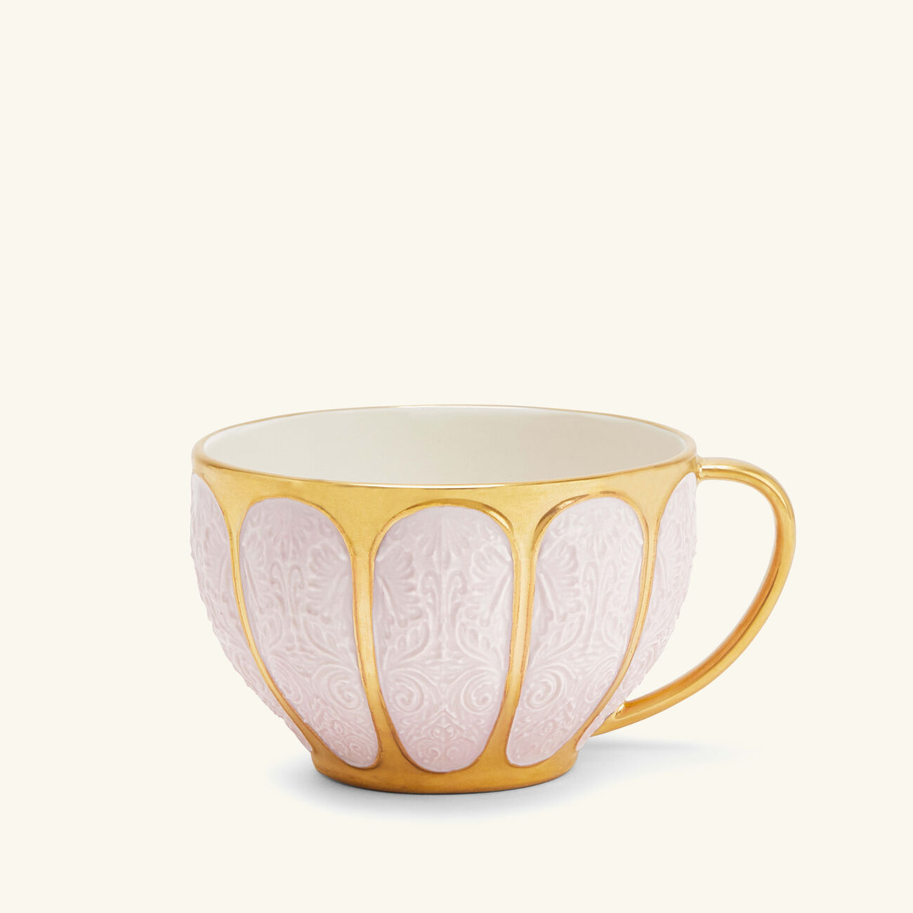 فيلاري فنجان الشاي آمور وردي