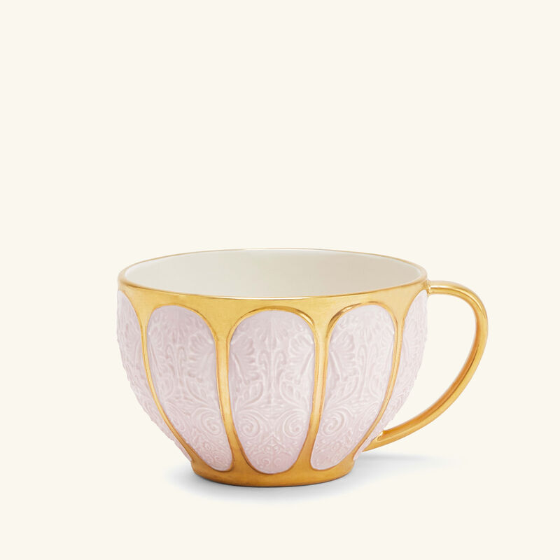 فيلاري فنجان الشاي آمور وردي