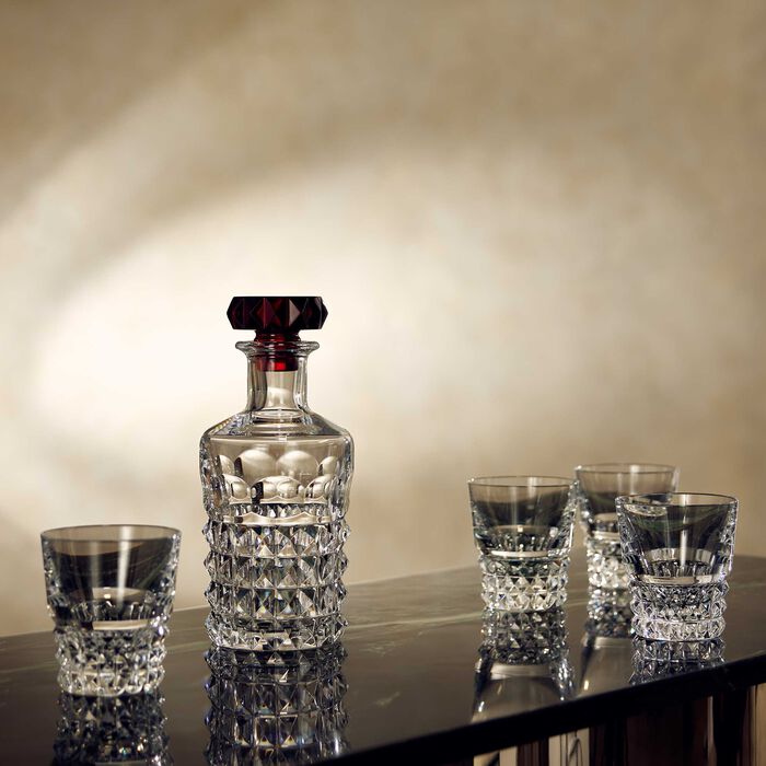 باكارا طقم لوكسور لمستلزمات الشرب شفاف