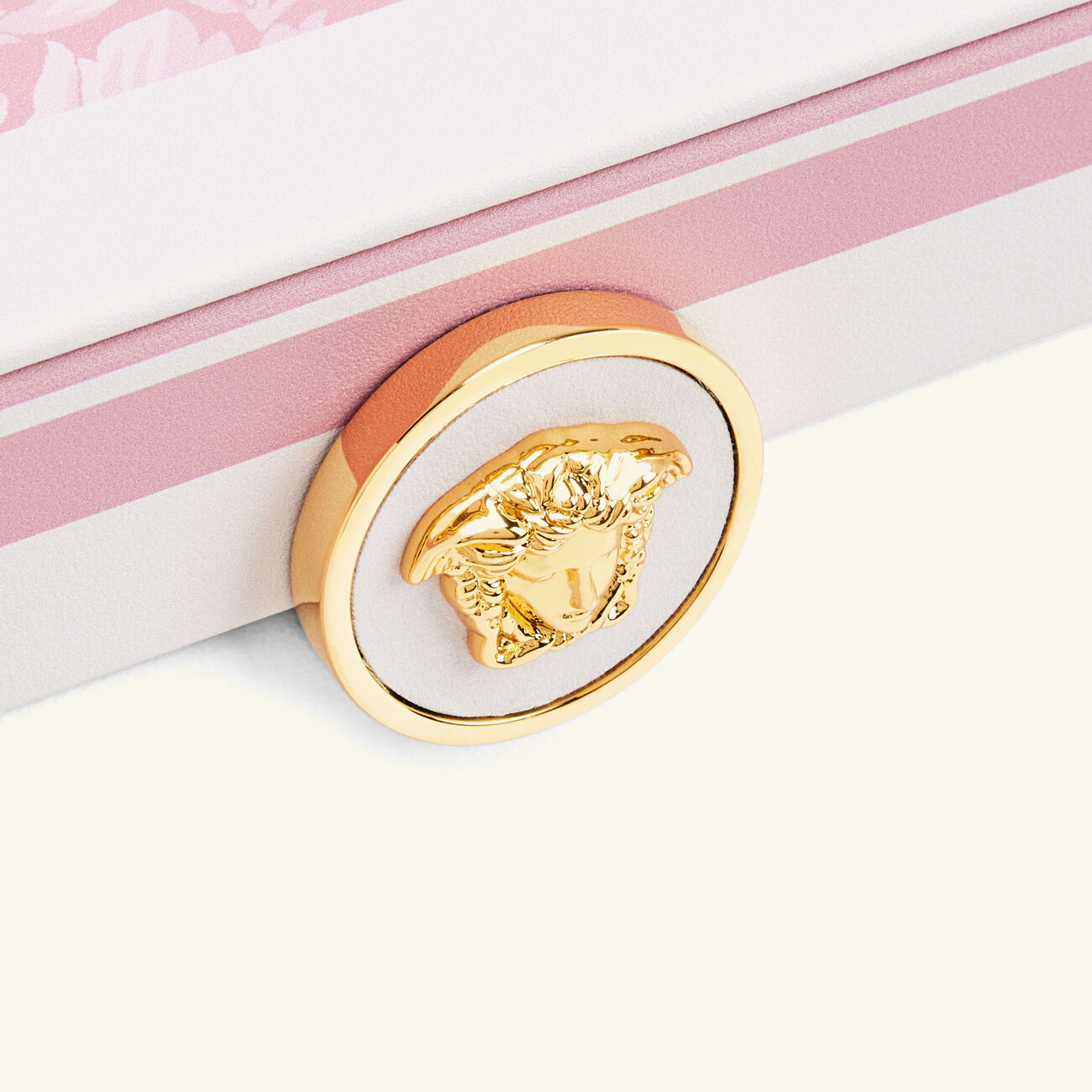 فيرساتشي صندوق المجوهرات باروكو كبير وردي