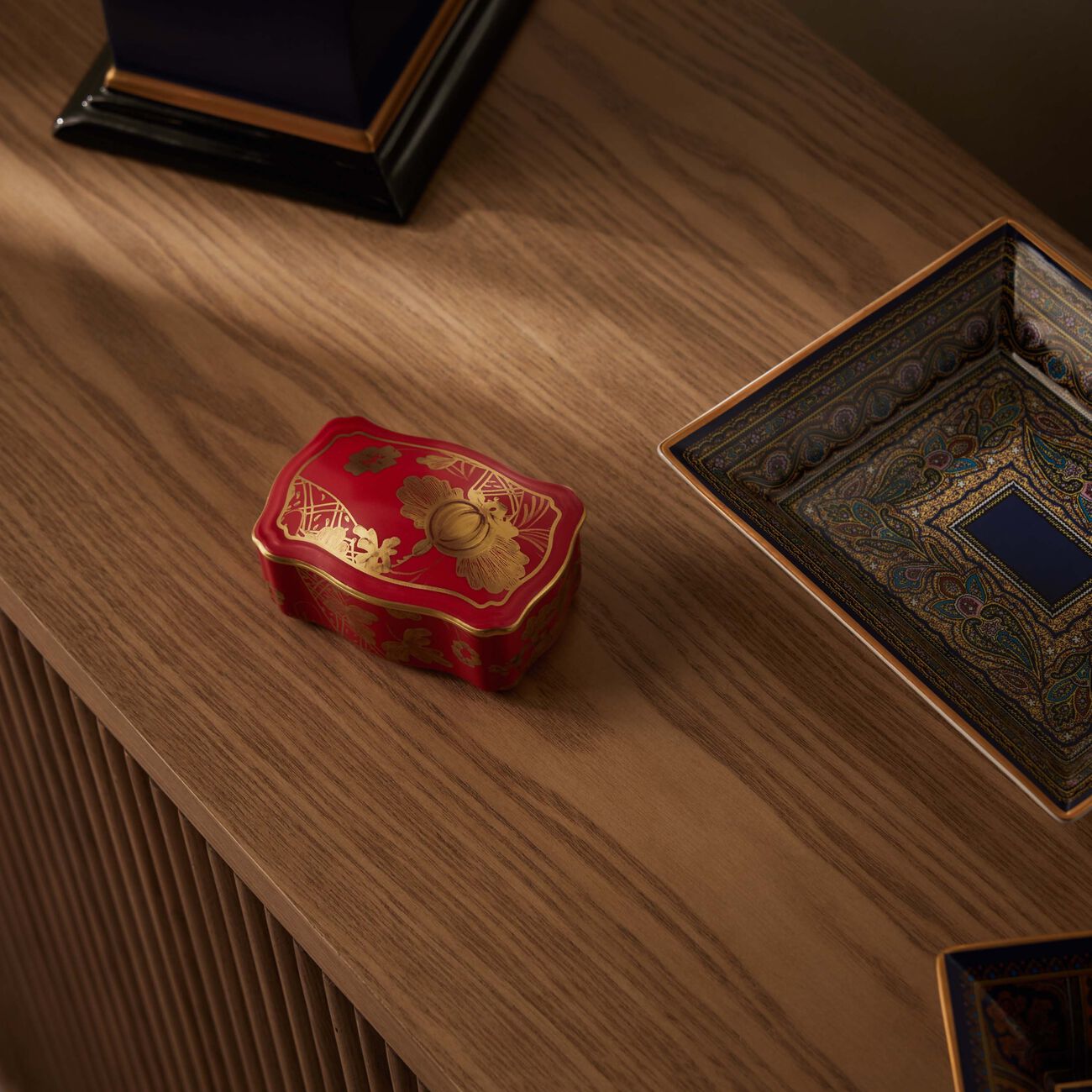 Oriente Italiano Jewelry Box Red ginori 1735 oriente italiano jewelry box red