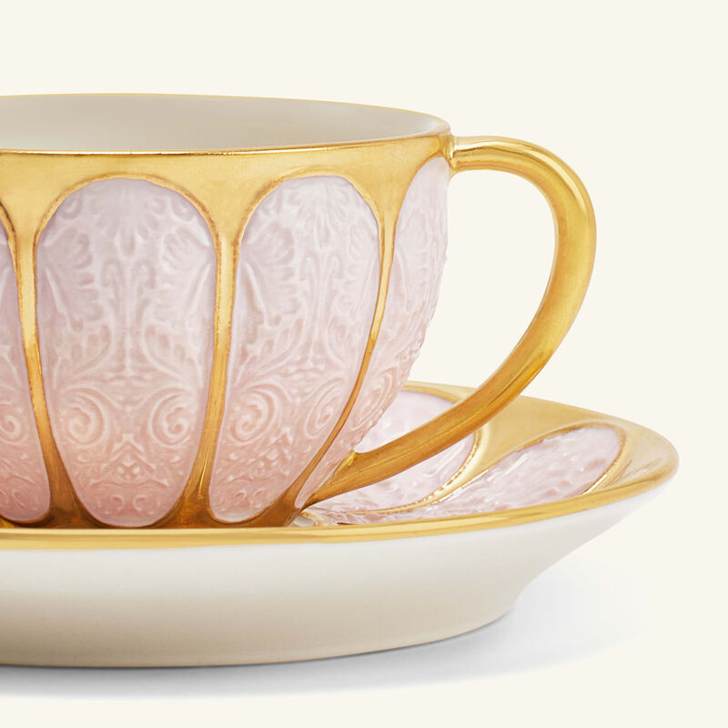 فيلاري فنجان القهوة آمور وردي