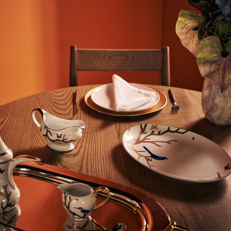 برناردو وعاء الصلصات أو زوازو باللون الذهبي