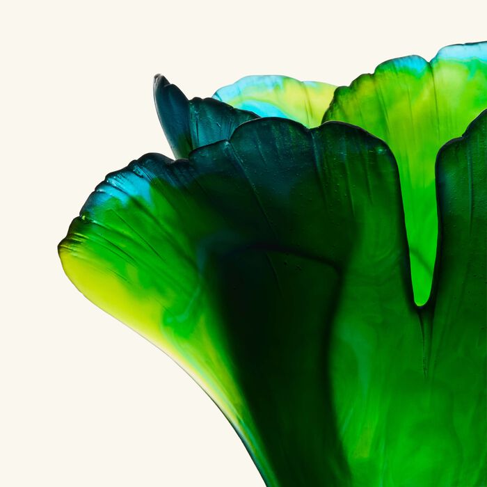 Ginkgo Vase Medium Green daum ginkgo vase medium green
