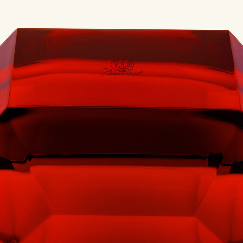 baccarat octogone vase small red