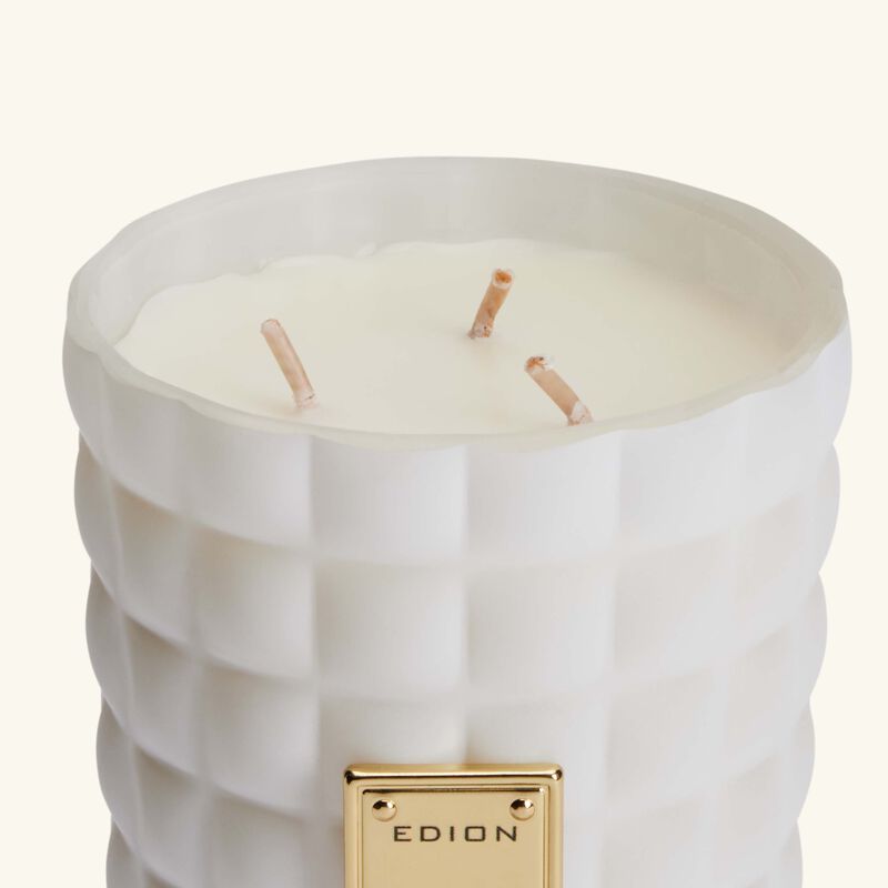 edion cello suite no 15 vivaldi harmony bianca scented candle 500g