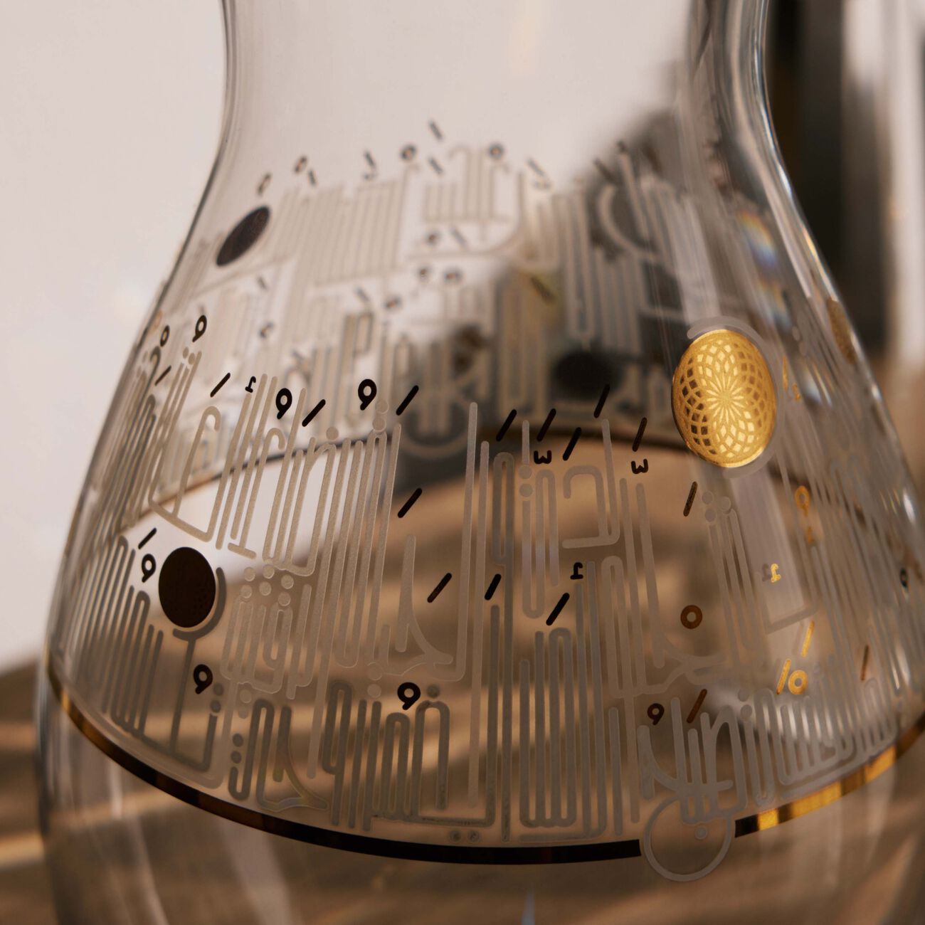 دملاج مزهرية حياة صغيرة بلون ذهبي