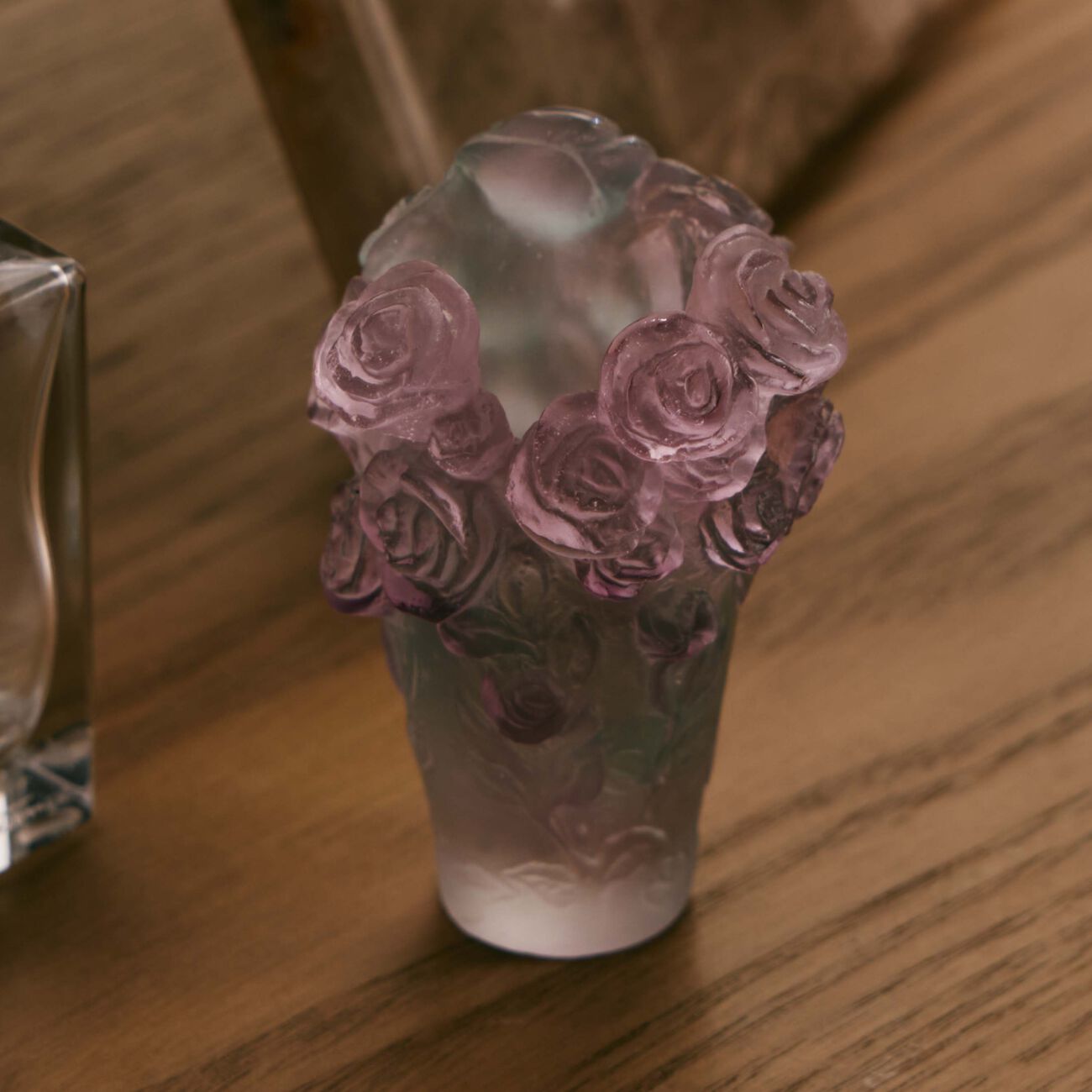 Green & Pink Mini-Vase Rose Passion daum green pink mini vase rose passion