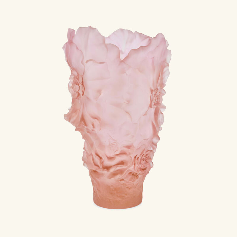 دوم مزهرية كاميليا كبيرة وردية بإصدار محدود