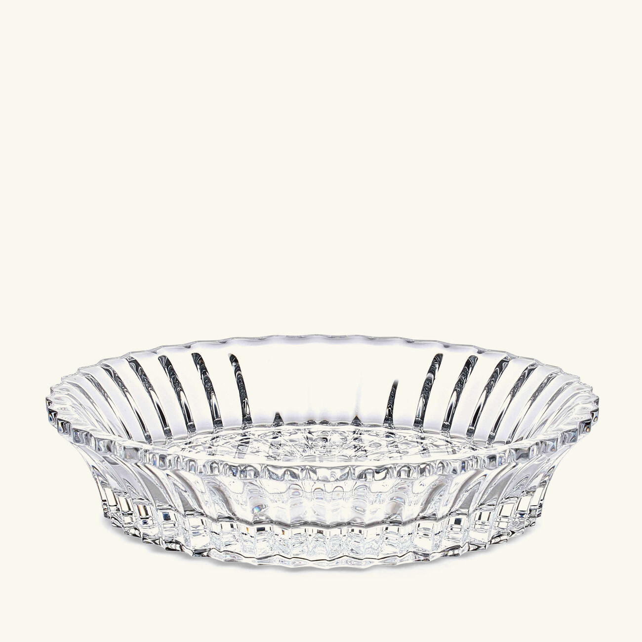 باكارا قاعدة الأكواب ميل نوي شفافة