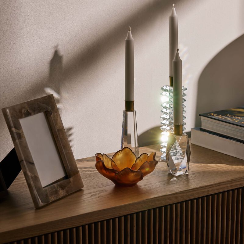 دوم قطعة ديكور مركزية توليب صفراء