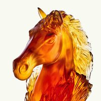 دوم منحوتة حصان الشطرنج كافالكيد باللون البرتقالي  إصدار محدود