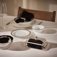 كريستوفل طبق الزبدة آلبي باللون الفضي 19 سم