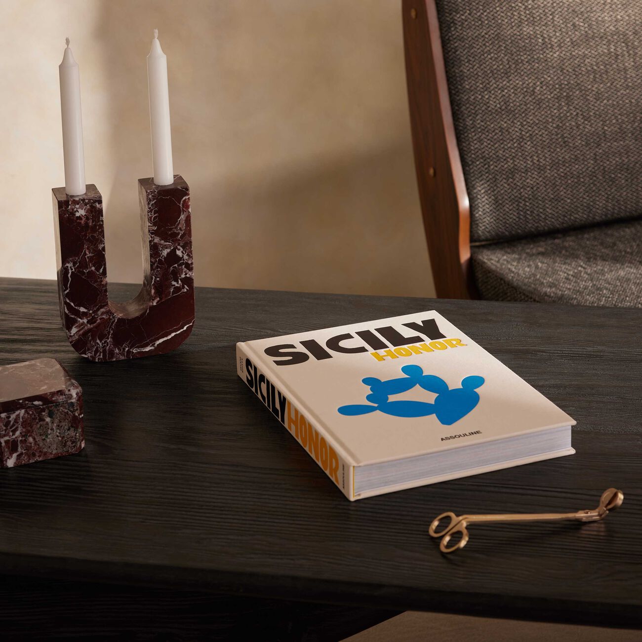 Sicily Honor Book 33x25cm assouline sicily honor book 33x25cm